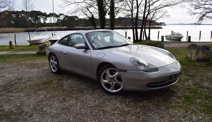 location-PORSCHE-Le Taillan-Médoc-roadstr