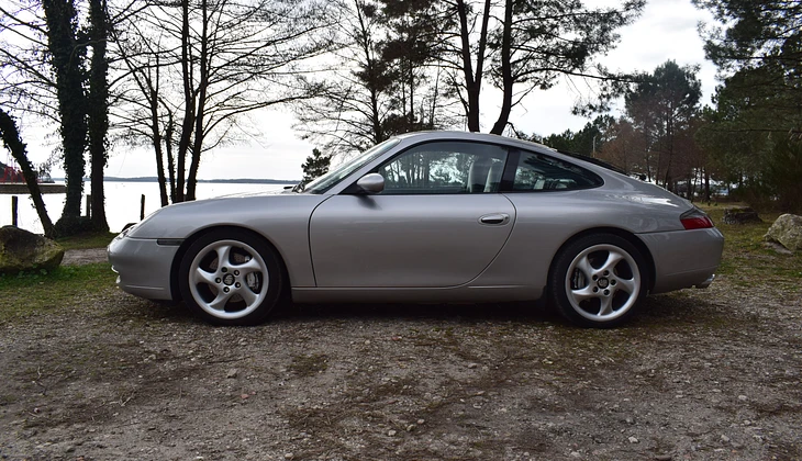 location-PORSCHE-Le Taillan-Médoc-roadstr