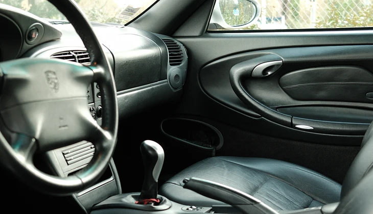 location-PORSCHE-Arcachon-roadstr
