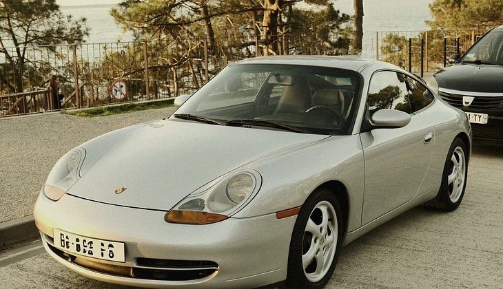 location-PORSCHE-Arcachon-roadstr