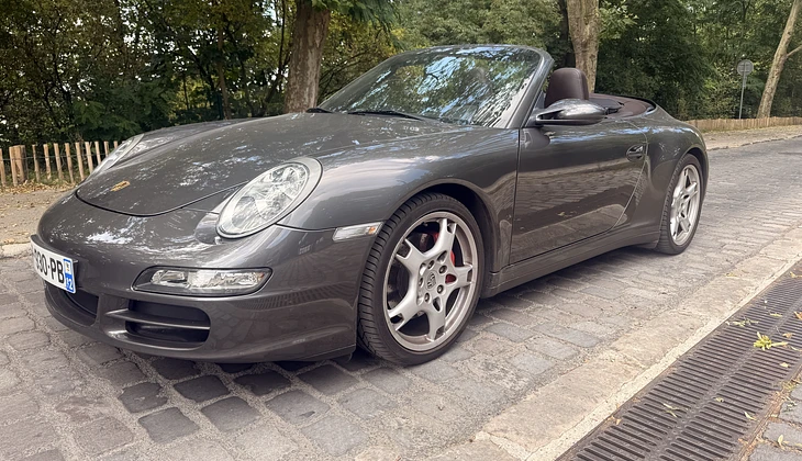 location-PORSCHE-Les Lilas-roadstr