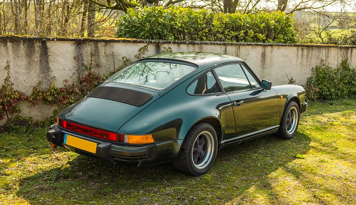 location-PORSCHE-Corbigny-roadstr