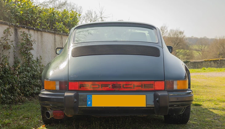 location-PORSCHE-Corbigny-roadstr
