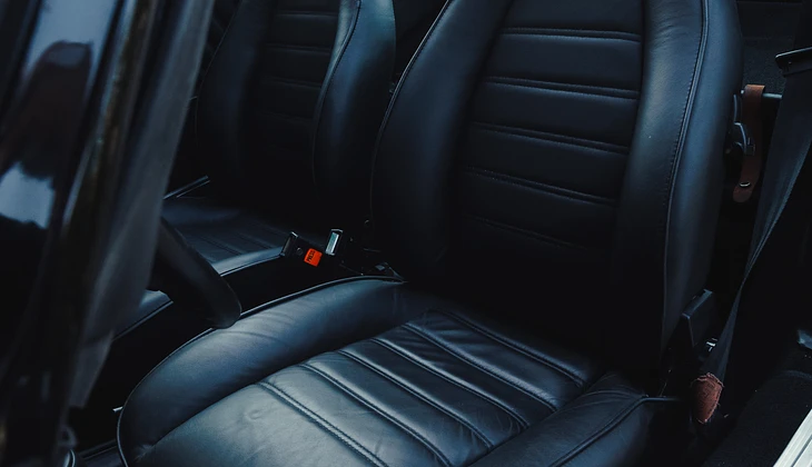 location-PORSCHE-Neuilly-sur-Seine-roadstr