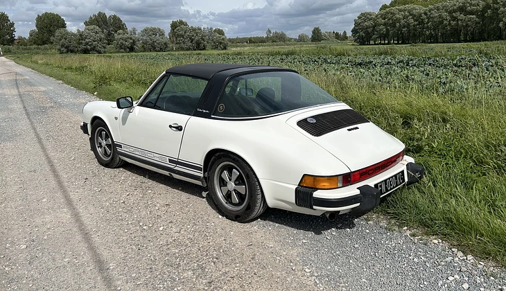 location-PORSCHE-Hazebrouck-roadstr