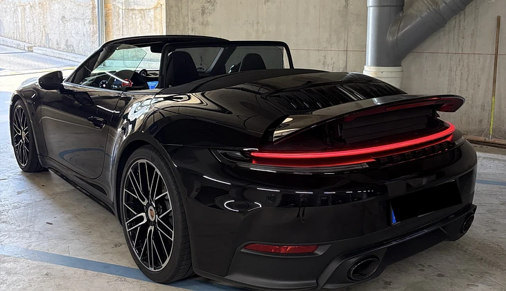 location-PORSCHE-Nice-roadstr