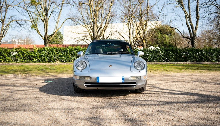 location-PORSCHE-Courbevoie-roadstr
