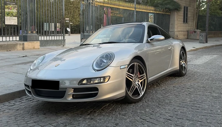 location-PORSCHE-Paris-roadstr
