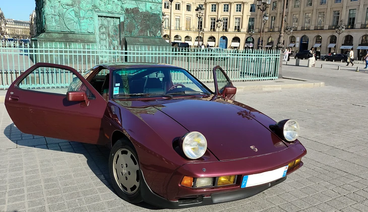 location-PORSCHE-Paris-roadstr