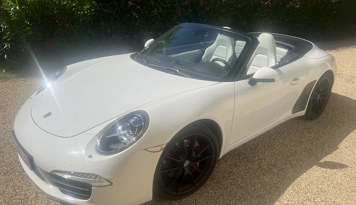 location-PORSCHE-Opio-roadstr