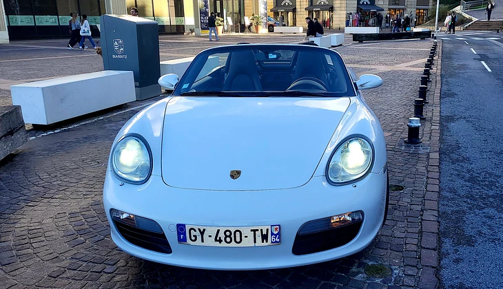 location-PORSCHE-Anglet-roadstr