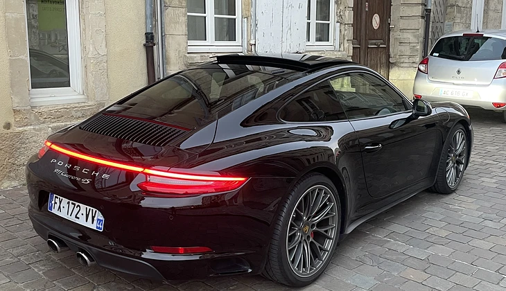 location-PORSCHE-Giberville-roadstr