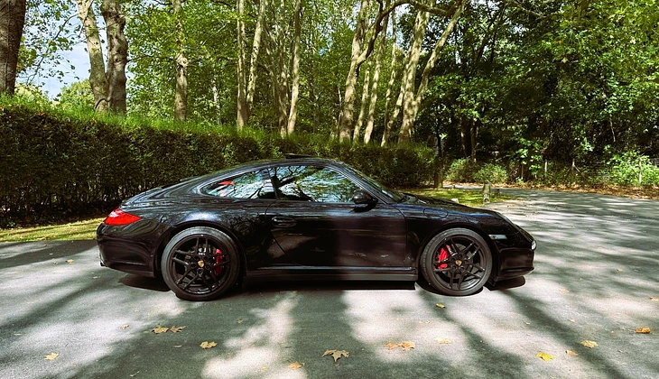 location-PORSCHE-Limours-roadstr