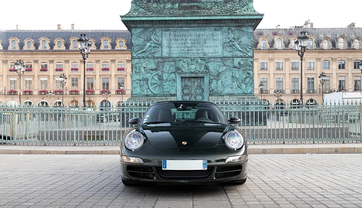 location-PORSCHE-Paris-roadstr