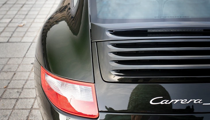 location-PORSCHE-Paris-roadstr