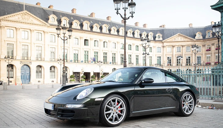 location-PORSCHE-Paris-roadstr