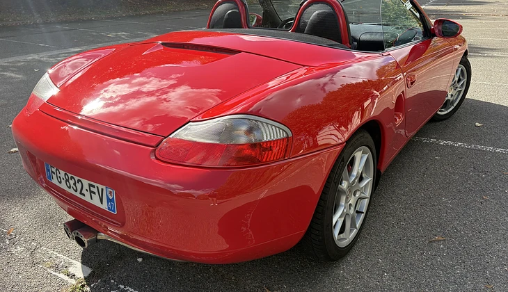 location-PORSCHE-Champhol-roadstr