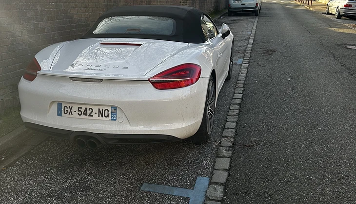 location-PORSCHE-Marly-le-Roi-roadstr