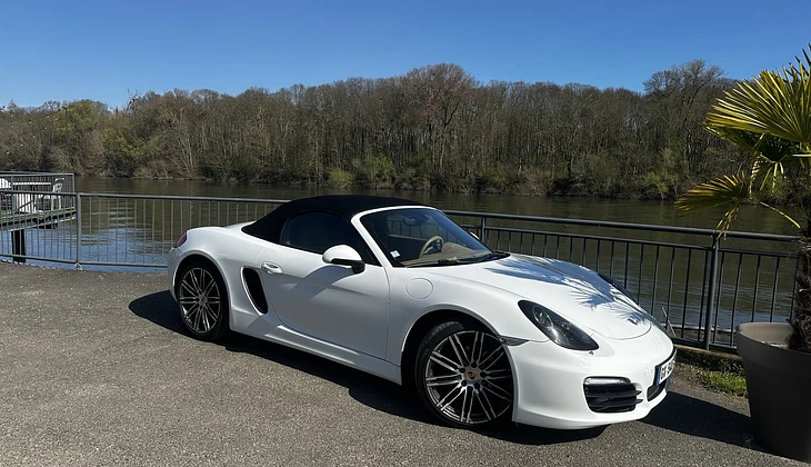 location-PORSCHE-Marly-le-Roi-roadstr