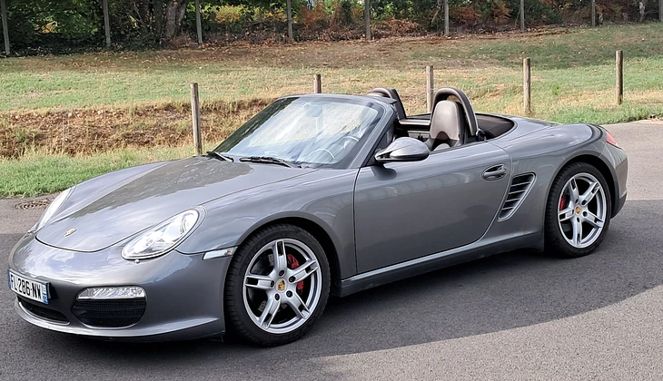 location-PORSCHE-Saint-Mars-la-Brière-roadstr