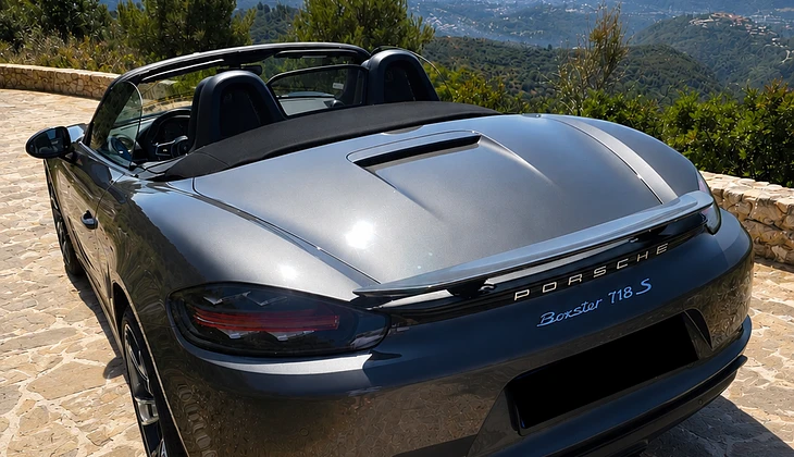 location-PORSCHE-Nice-roadstr