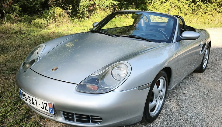 location-PORSCHE-Almont-les-Junies-roadstr