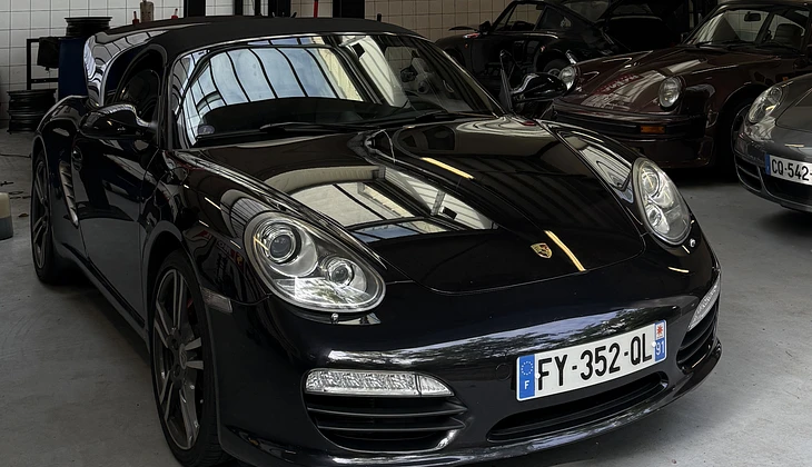 location-PORSCHE-Lambersart-roadstr