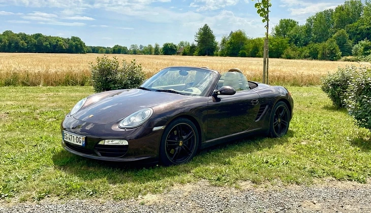location-PORSCHE-Tours-roadstr