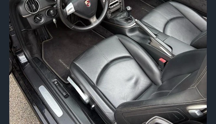 location-PORSCHE-Gagnac-sur-Garonne-roadstr