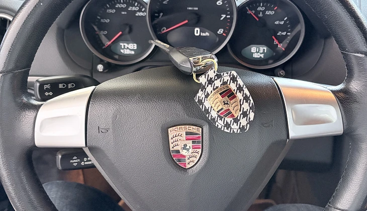 location-PORSCHE-Cannes-roadstr