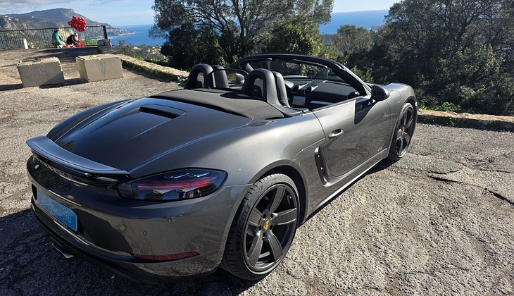 location-PORSCHE-Nice-roadstr