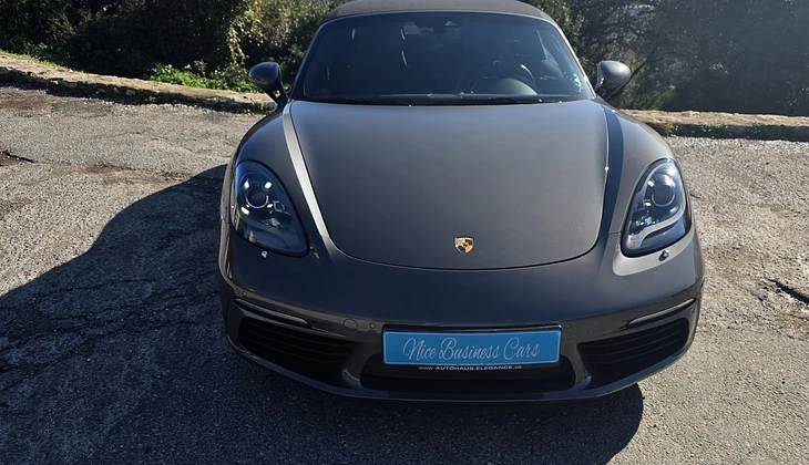 location-PORSCHE-Nice-roadstr