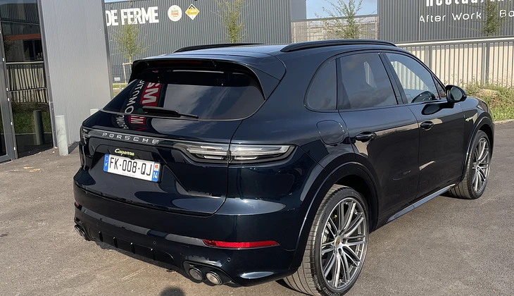 location-PORSCHE-Giberville-roadstr