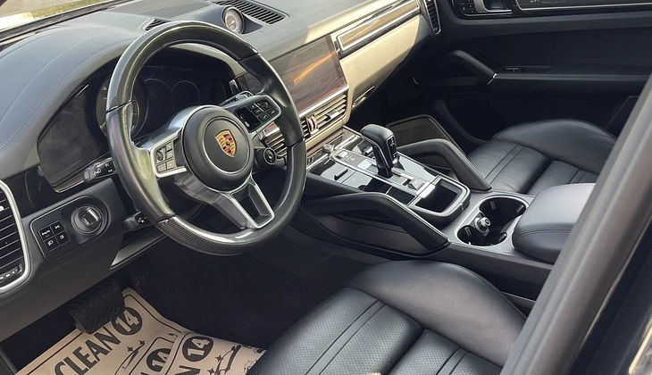 location-PORSCHE-Giberville-roadstr