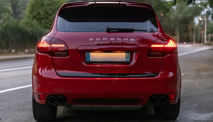 location-PORSCHE-Contes-roadstr