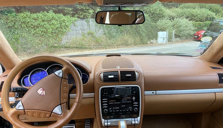 location-PORSCHE-Maisons-Laffitte-roadstr