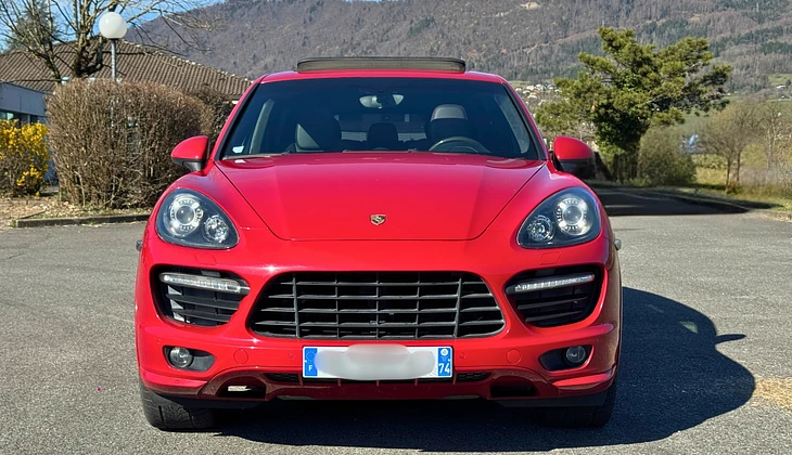 location-PORSCHE-Marignier-roadstr