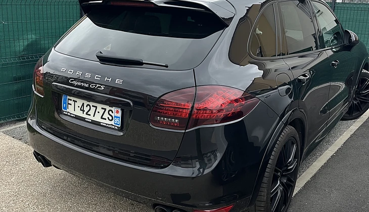 location-PORSCHE-Moussy-le-Vieux-roadstr