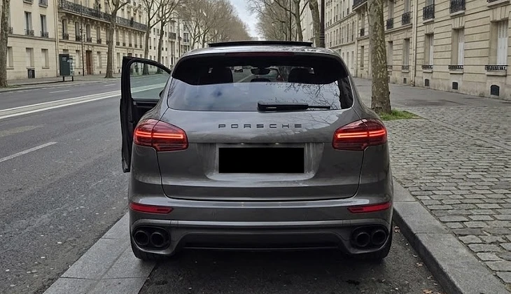 location-PORSCHE-Limeil-Brévannes-roadstr