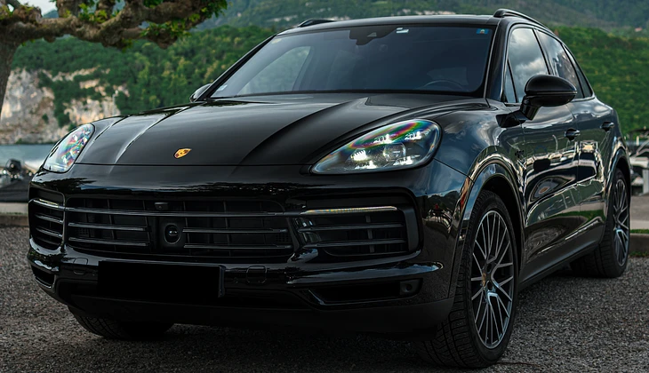 location-PORSCHE-Villaz-roadstr
