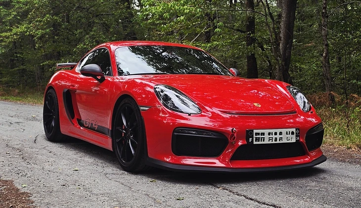 location-PORSCHE-Châteauroux-roadstr
