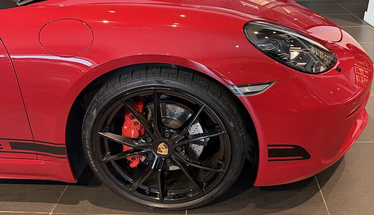 location-PORSCHE-Boulogne-Billancourt-roadstr