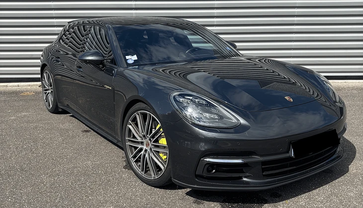 location-PORSCHE-Brumath-roadstr