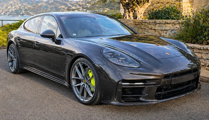 location-PORSCHE-Domont-roadstr