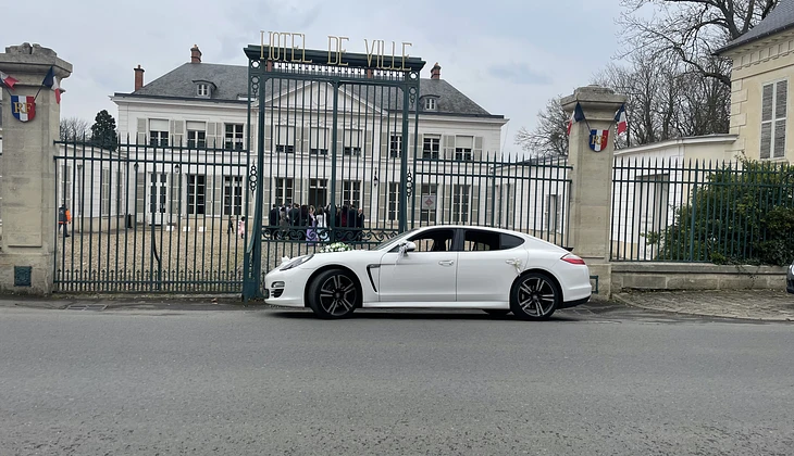 location-PORSCHE-Éragny-roadstr