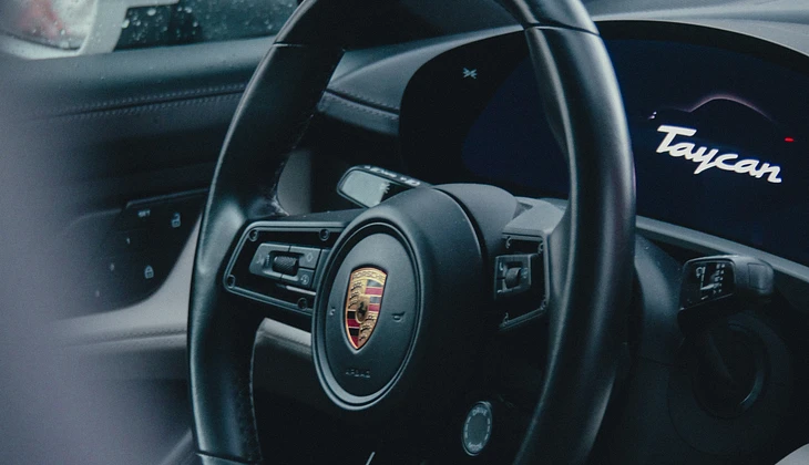 location-PORSCHE-Toulouse-roadstr