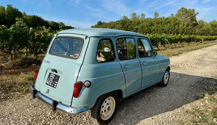 location-RENAULT-Saint-Maximin-la-Sainte-Baume-roadstr