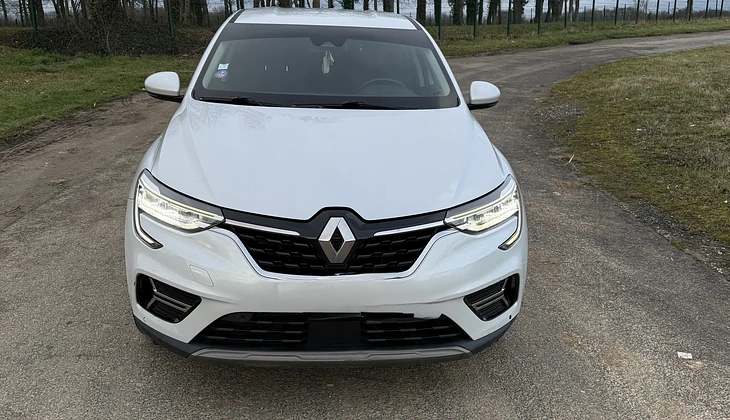 location-RENAULT-Liancourt-roadstr