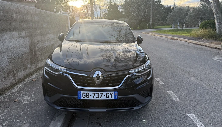 location-RENAULT-Pélissanne-roadstr