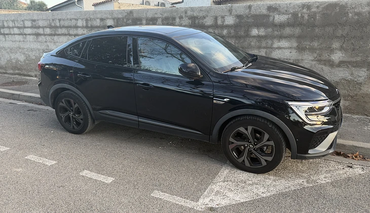 location-RENAULT-Pélissanne-roadstr